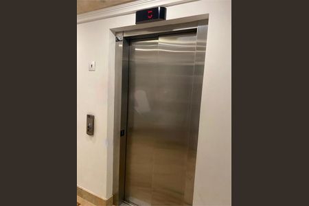 Apartamento à venda com 40m², 1 quarto e 1 vaga