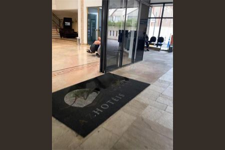 Apartamento à venda com 40m², 1 quarto e 1 vaga