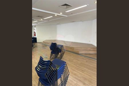 Apartamento à venda com 40m², 1 quarto e 1 vaga