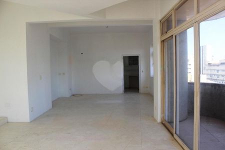 Apartamento à venda com 642m², 3 quartos e 6 vagas