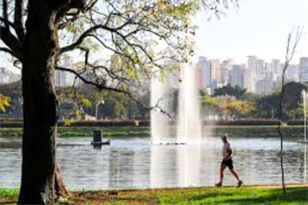 Apartamento à venda com 3 quartos, 129m² em Moema, São Paulo