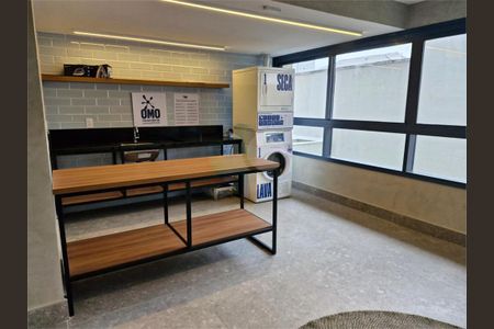 Apartamento à venda com 31m², 1 quarto e sem vaga