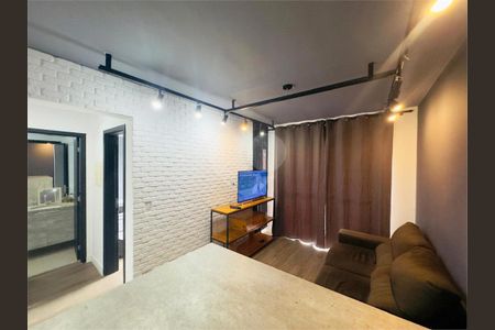 Apartamento à venda com 1 quarto, 72m² em Vila Castelo, São Paulo