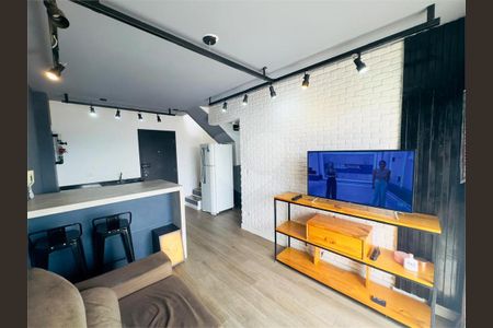 Apartamento à venda com 1 quarto, 72m² em Vila Castelo, São Paulo