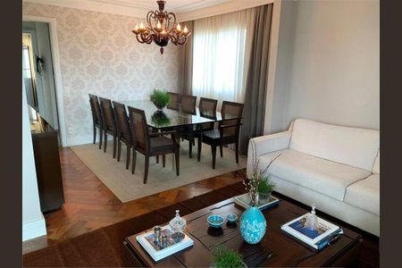 Apartamento à venda com 179m², 3 quartos e 3 vagas