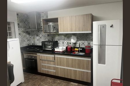 Casa à venda com 2 quartos, 130m² em Cerqueira César, São Paulo