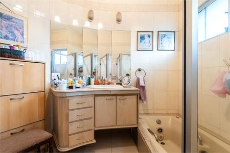 Casa à venda com 2 quartos, 230m² em Planalto Paulista, São Paulo