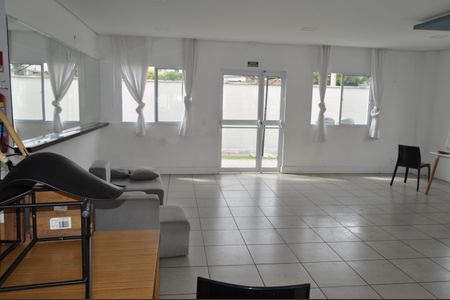 Apartamento à venda com 45m², 2 quartos e sem vagaÁrea comum