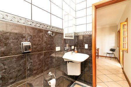 Casa à venda com 3 quartos, 400m² em Jardim Guapira, São Paulo