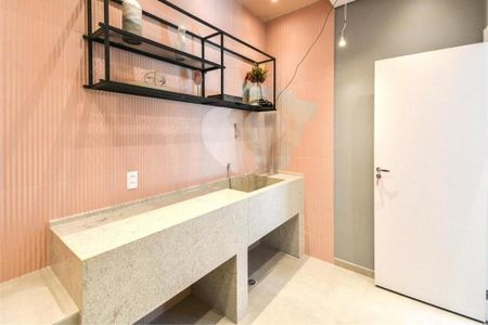 Apartamento à venda com 2 quartos, 43m² em Moema, São Paulo