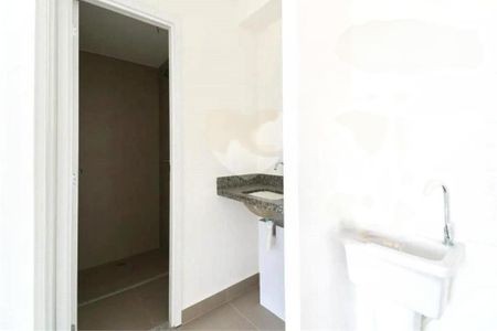 Apartamento à venda com 2 quartos, 43m² em Moema, São Paulo