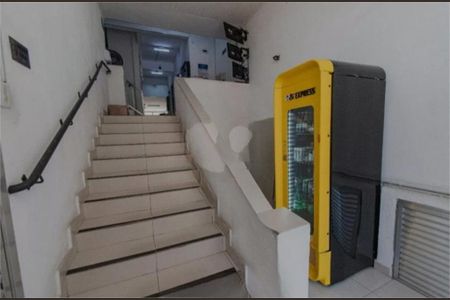 Apartamento à venda com 26m², 1 quarto e sem vaga