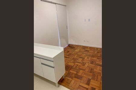 Apartamento à venda com 26m², 1 quarto e sem vaga