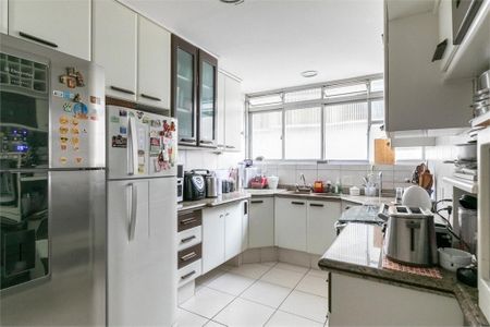 Apartamento à venda com 4 quartos, 228m² em Higienópolis, São Paulo