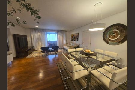 Apartamento à venda com 2 quartos, 112m² em Jardim Paulista, São Paulo