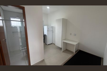 Quarto - Cozinha de apartamento para alugar com 1 quarto, 14m² em Vila São Pedro, Santo André