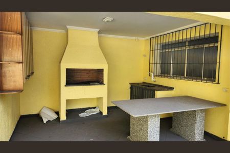 Casa à venda com 256m², 3 quartos e 10 vagas