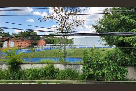 Casa à venda com 256m², 3 quartos e 10 vagas