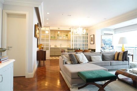 Apartamento à venda com 2 quartos, 170m² em Itaim Bibi, São Paulo