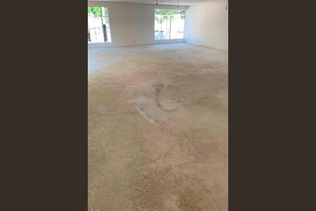 Casa à venda com 3 quartos, 300m² em Vila Prudente, São Paulo