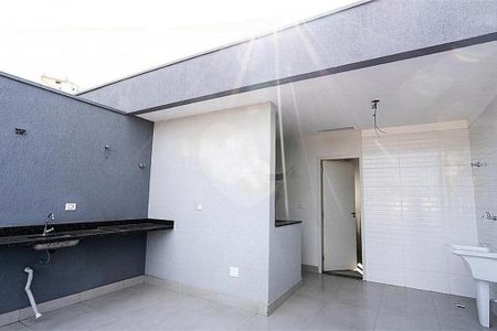 Casa à venda com 3 quartos, 160m² em Vila Canero, São Paulo