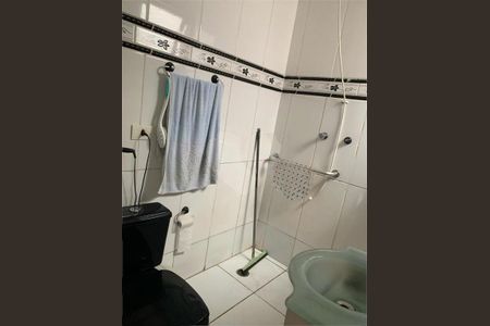 Casa à venda com 2 quartos, 250m² em Indianópolis, São Paulo