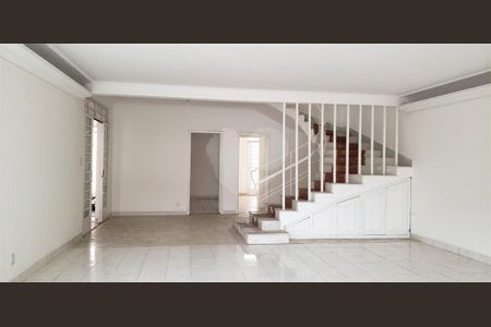 Casa à venda com 3 quartos, 451m² em Indianópolis, São Paulo