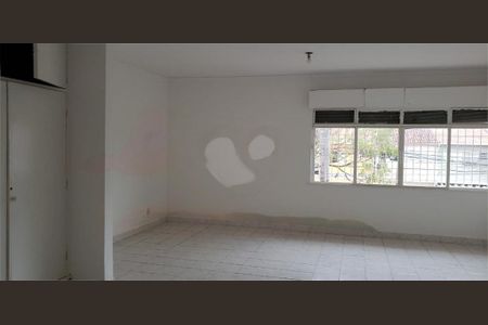 Casa à venda com 3 quartos, 451m² em Indianópolis, São Paulo