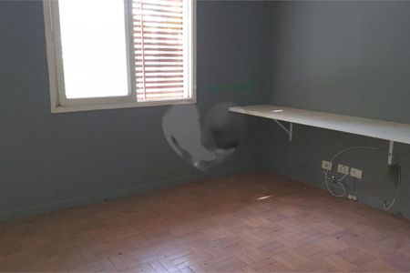 Casa à venda com 3 quartos, 150m² em Chácara Santo Antônio, São Paulo