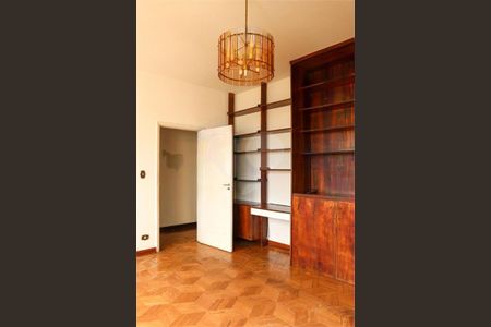 Casa à venda com 3 quartos, 685m² em Santana, São Paulo