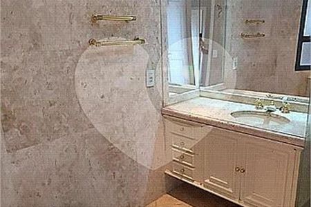 Apartamento à venda com 3 quartos, 240m² em Campo Belo, São Paulo