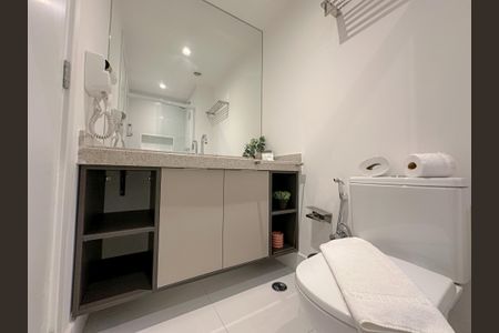 Studio para alugar com 25m², 1 quarto e sem vaga Studio para alugar com 25m², 1 quarto e sem vagaBanheiro