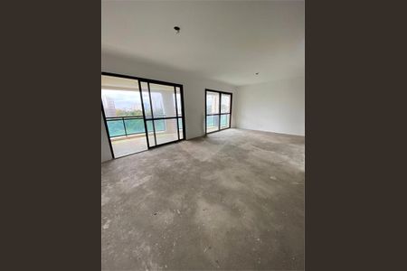 Apartamento à venda com 4 quartos, 191m² em Vila Suzana, São Paulo