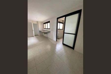 Apartamento à venda com 4 quartos, 191m² em Vila Suzana, São Paulo