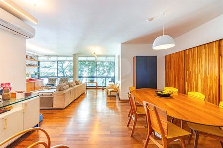 Apartamento à venda com 3 quartos, 164m² em Santa Cecilia, São Paulo