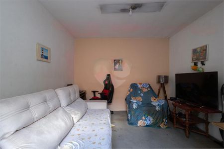 Casa à venda com 4 quartos, 250m² em Jardim Novo Mundo, São Paulo