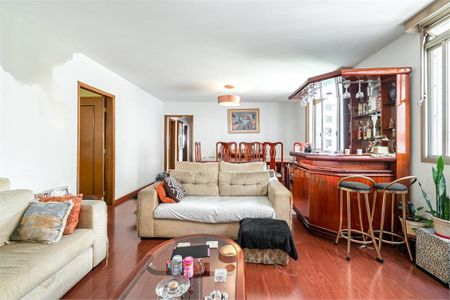 Apartamento à venda com 134m², 3 quartos e 2 vagas