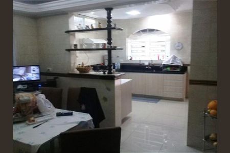 Casa à venda com 5 quartos, 140m² em Vila Campo Grande, São Paulo