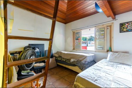 Casa à venda com 4 quartos, 330m² em Vila Anglo Brasileira, São Paulo