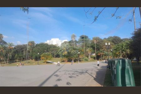 Casa à venda com 160m², 3 quartos e 2 vagas