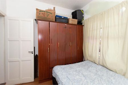 Casa à venda com 3 quartos, 160m² em Vila Monumento, São Paulo