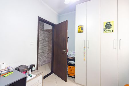 Casa à venda com 200m², 4 quartos e 2 vagas Casa à venda com 200m², 4 quartos e 2 vagasQuarto 2