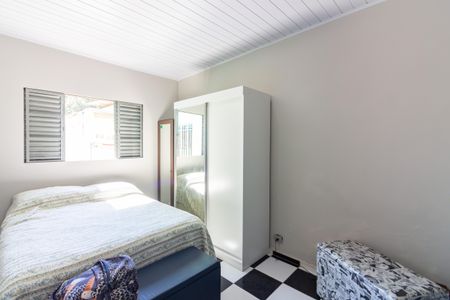 Casa à venda com 200m², 4 quartos e 2 vagas Casa à venda com 200m², 4 quartos e 2 vagasSuíte 2