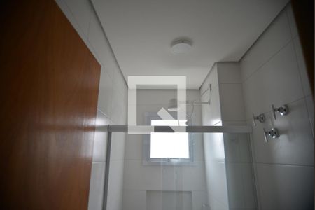 Banheiro de apartamento para alugar com 1 quarto, 13m² em Vila Sao Pedro, Santo André