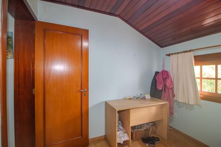 Casa à venda com 238m², 4 quartos e 2 vagasQuarto 2