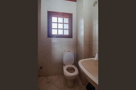 Casa à venda com 238m², 4 quartos e 2 vagasBanheiro 3