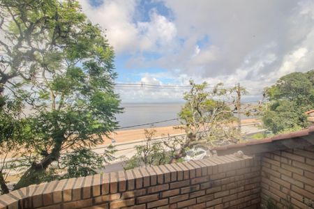 Casa à venda com 238m², 4 quartos e 2 vagasVaranda