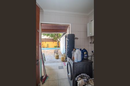 Casa à venda com 238m², 4 quartos e 2 vagasÁrea de Serviço