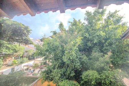 Casa à venda com 238m², 4 quartos e 2 vagasVista