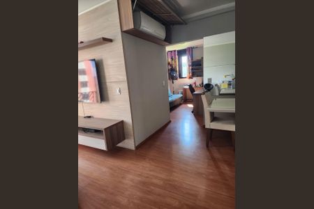 Apartamento à venda com 78m², 2 quartos e 2 vagasSala